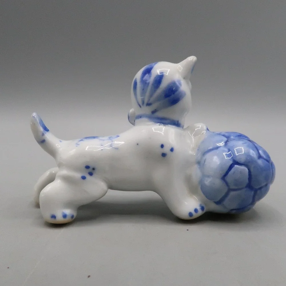 Vintage Delft Blue White Porcelain Small Cat Figurine Playing Yarn Ball
